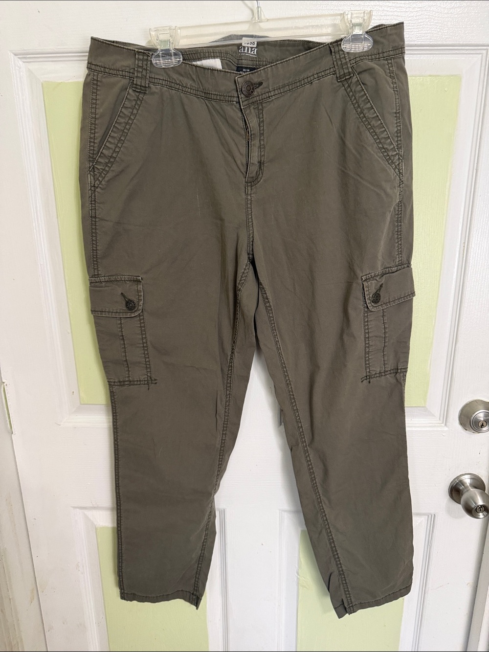 (1698) Ana Olive Green Cargo Pants with Side Pockets, Size: 32 / 14 Women’s